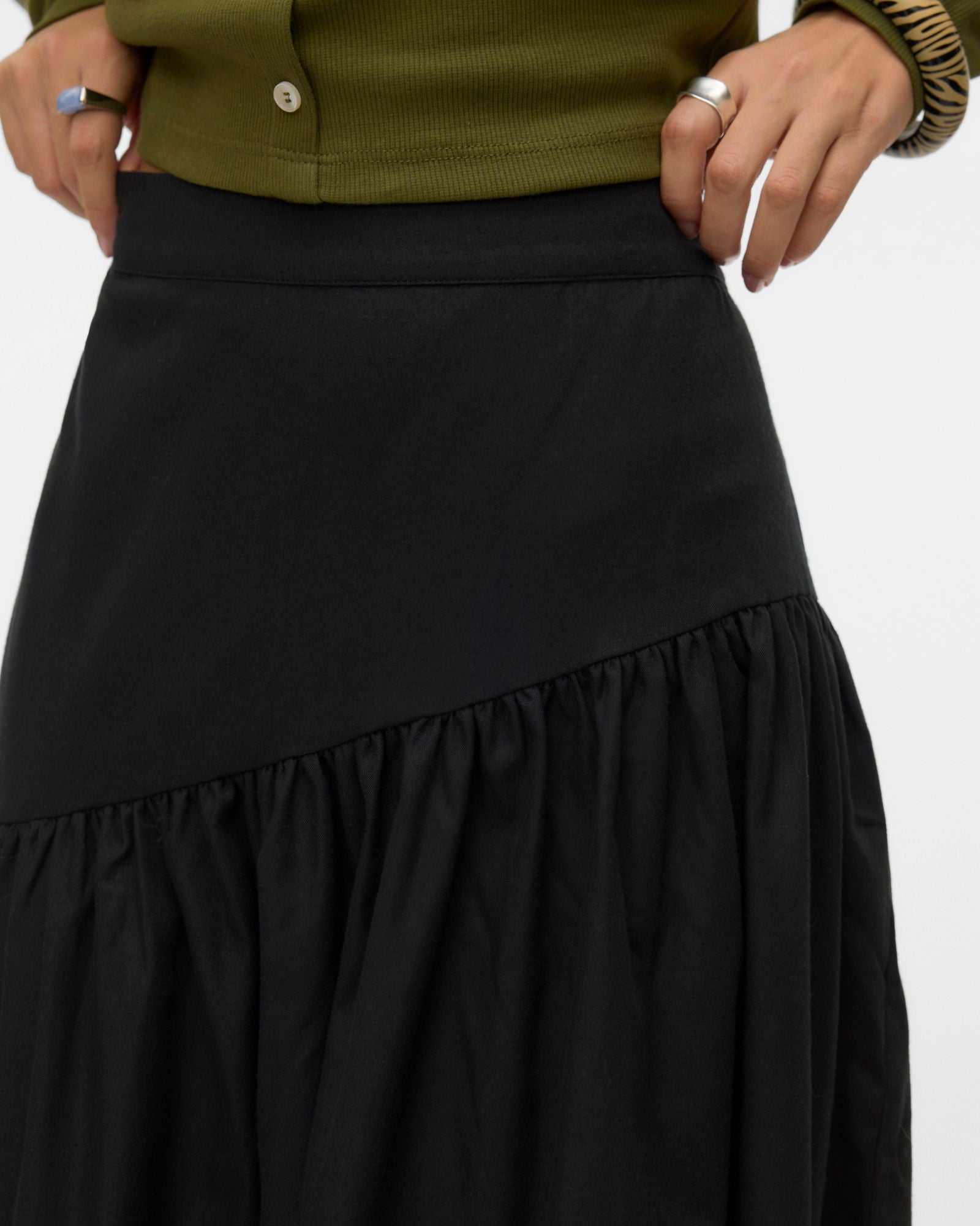 VMTINA ASYMMETRICAL MIDI SKIRT